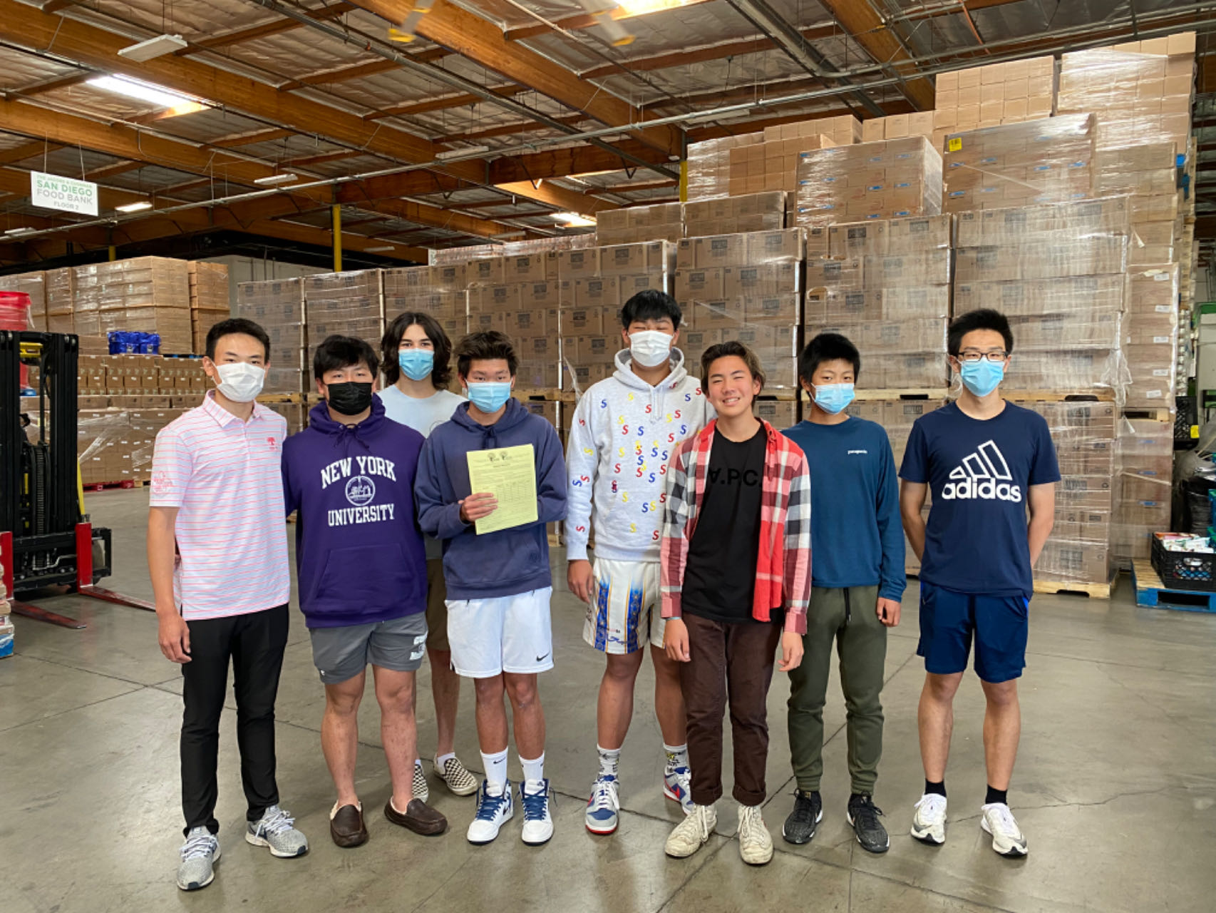 Mobilize students from CCA and LJCDS to collect nonperishable food, providing to San Diego Food Bank
